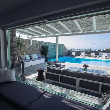 Mando Pool W Sea Views - Five Bedrooms فيلة