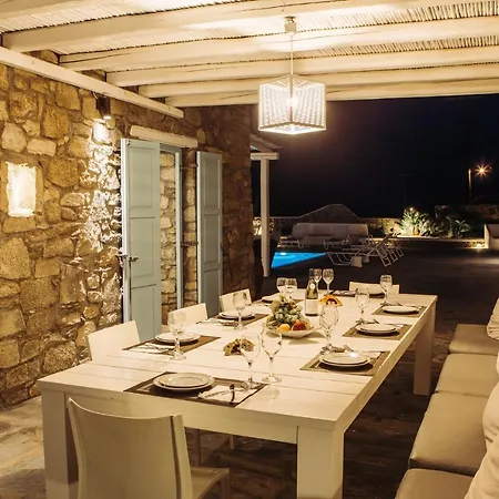 Mando Pool W Sea Views - Five Bedrooms فيلة *