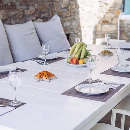 Mando Pool W Sea Views - Five Bedrooms * Super Paradise Beach (Mykonos)