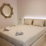 Mando Pool Villas W Sea Views - Five Bedrooms *
