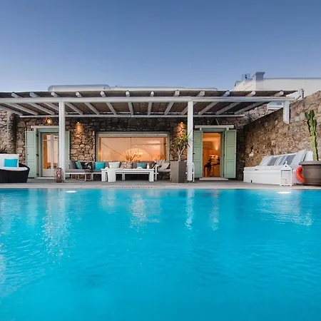 Mando Pool W Sea Views - Five Bedrooms * Super Paradise Beach (Mykonos)