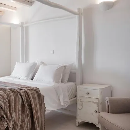 Villa Mando Pool W Sea Views - Five Bedrooms