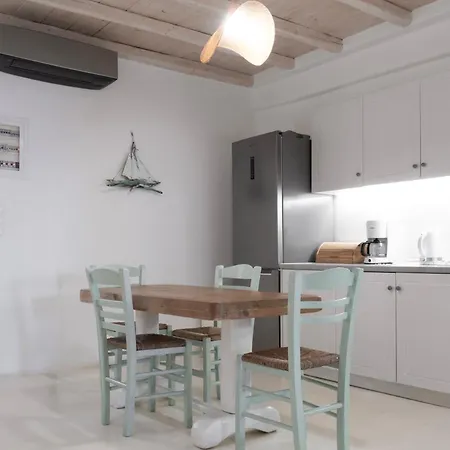 Mando Pool W Sea Views - Five Bedrooms