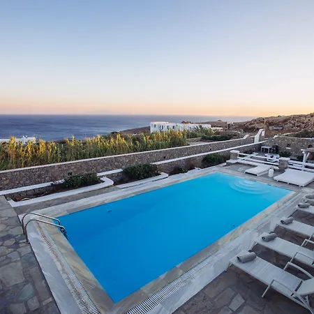 Mando Pool W Sea Views - Five Bedrooms Villa *