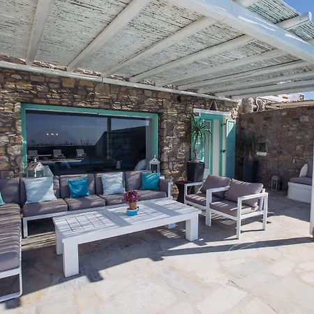 Mando Pool W Sea Views - Five Bedrooms Vila