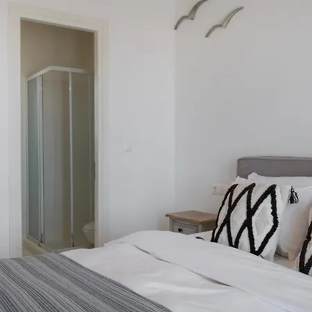 Villa Mando Pool W Sea Views - Five Bedrooms