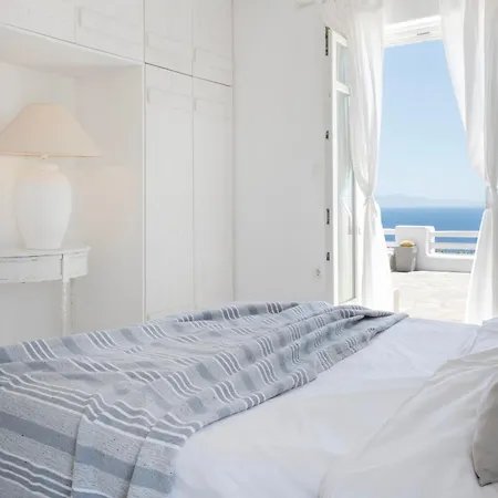 Mando Pool W Sea Views - Five Bedrooms * Super Paradise Beach (Mykonos)