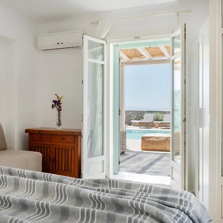 Mando Pool W Sea Views - Five Bedrooms Villa