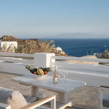 Mando Pool W Sea Views - Five Bedrooms Willa