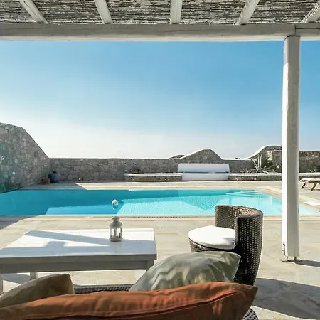 Mando Pool W Sea Views - Five Bedrooms Willa